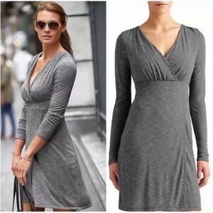 Like new Athleta Heather stretch dress with wrap front layers XS